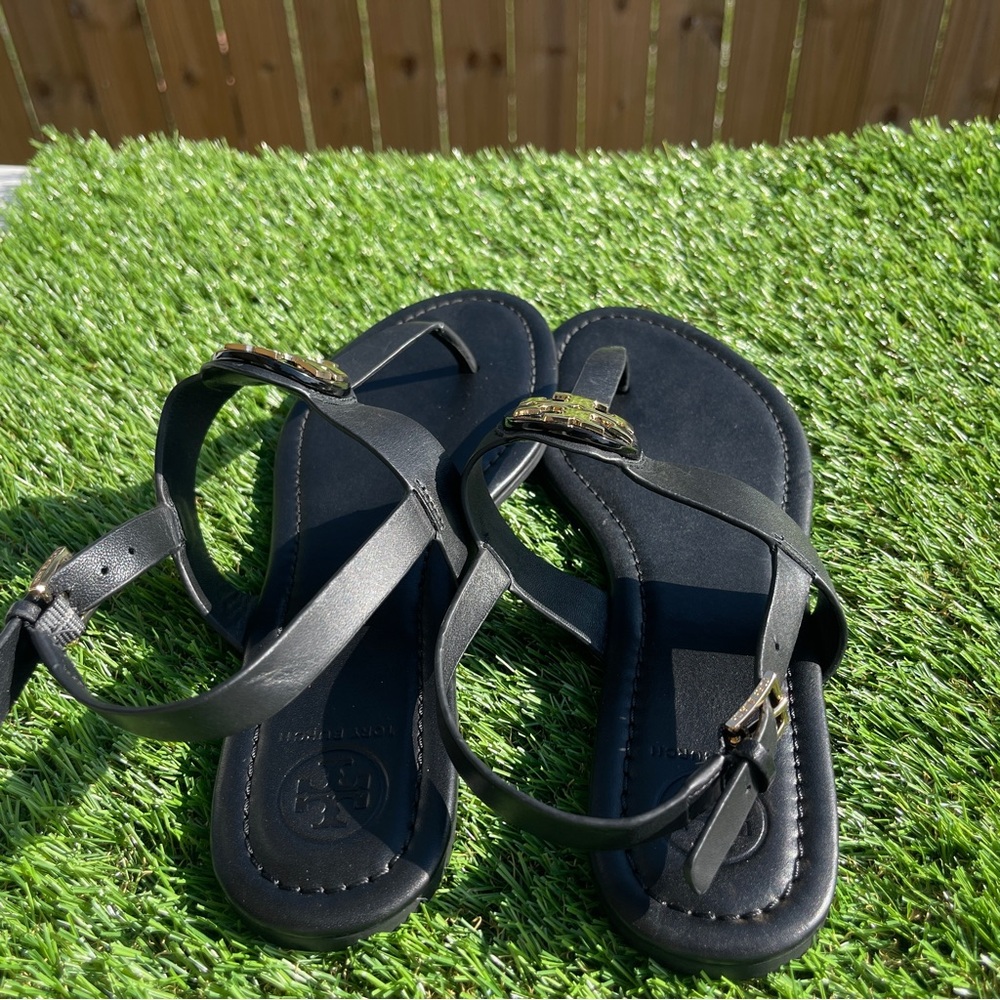 TORY BURCH Bryce Flat Thong Ivory Sandal 43066 US Women - Picture 4 of 6